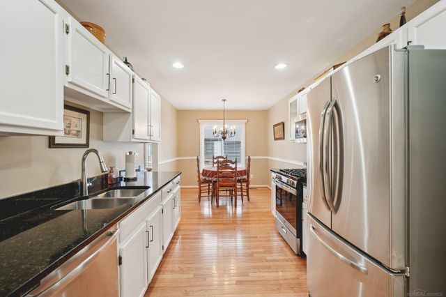 2799 Lochmoor Boulevard, Orion Twp, MI 48360