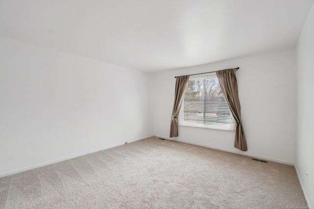 2799 Lochmoor Boulevard, Orion Twp, MI 48360