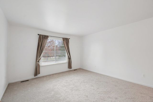 2799 Lochmoor Boulevard, Orion Twp, MI 48360