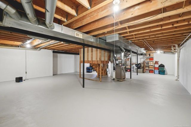 2799 Lochmoor Boulevard, Orion Twp, MI 48360