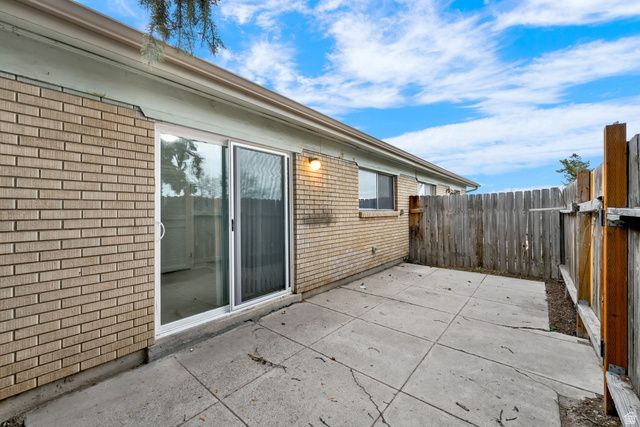 64 W 1425 N, Sunset, UT 84015