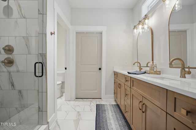 235 Winston Place, Johnson City, TN 37615