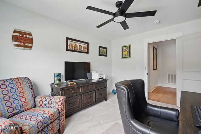 235 Winston Place, Johnson City, TN 37615