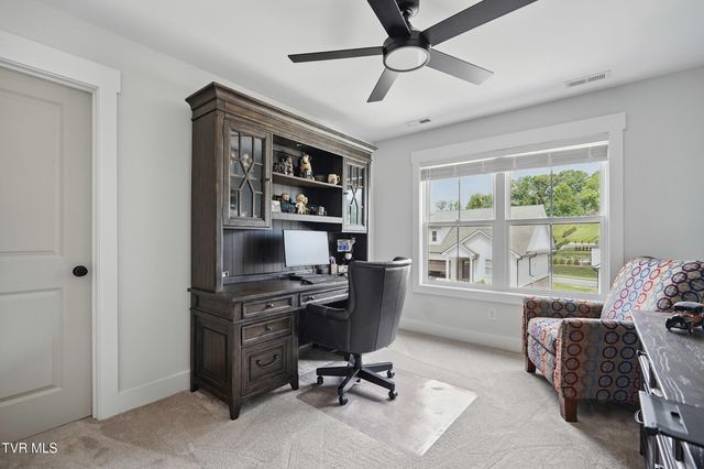 235 Winston Place, Johnson City, TN 37615