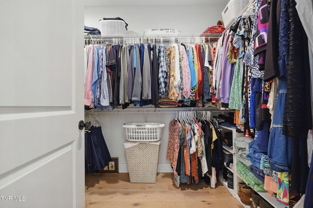 235 Winston Place, Johnson City, TN 37615