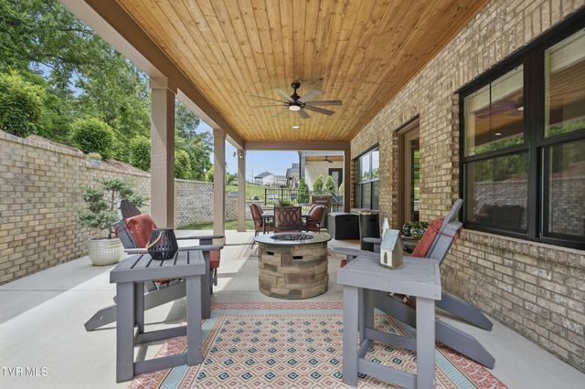 235 Winston Place, Johnson City, TN 37615