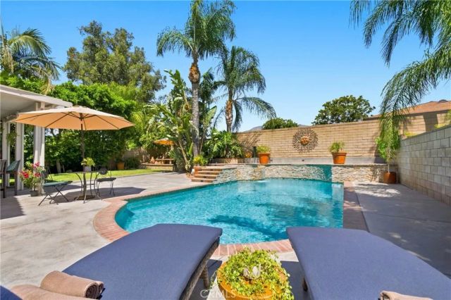 9946 Mangrove, Rancho Cucamonga, CA 91730