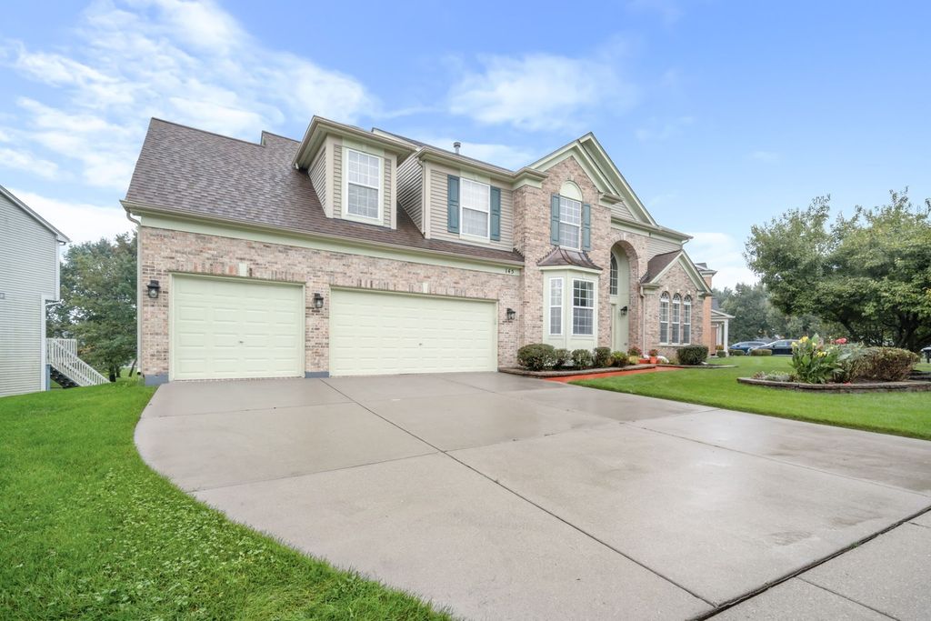 145 Rosewood Drive, Streamwood, IL 60107 — photo 2