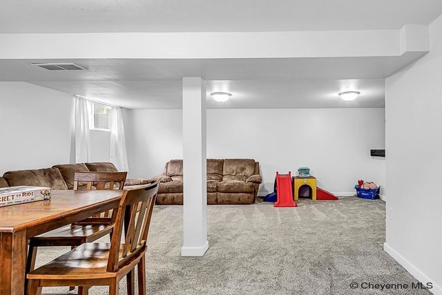 3117 DOUGLAS ST, Cheyenne, WY 82009