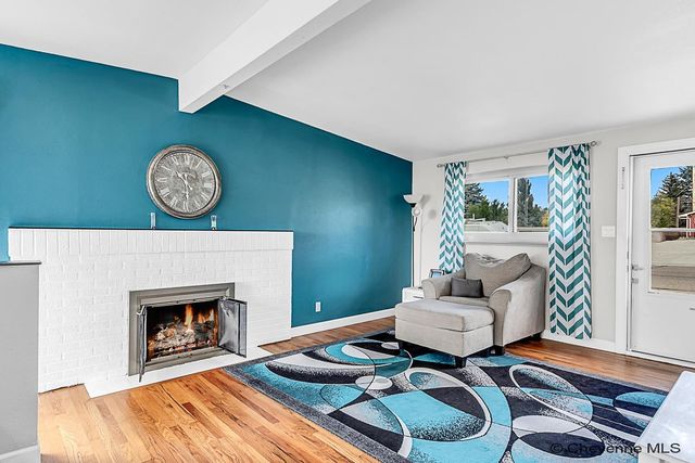 3117 DOUGLAS ST, Cheyenne, WY 82009