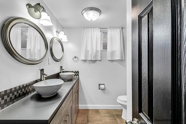 3117 DOUGLAS ST, Cheyenne, WY 82009