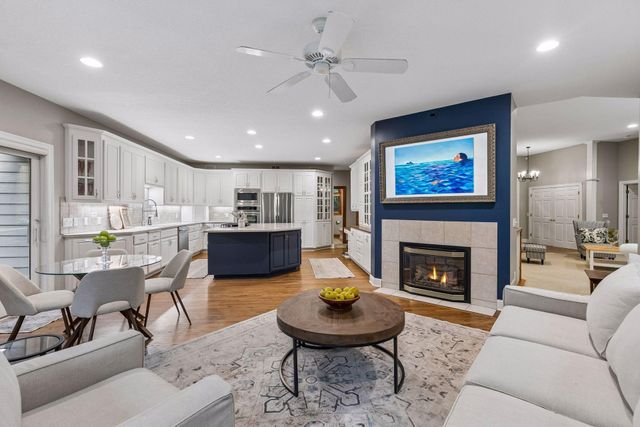 18023 Jay Court, Lakeville, MN 55044