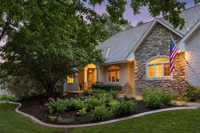 18023 Jay Court, Lakeville, MN 55044