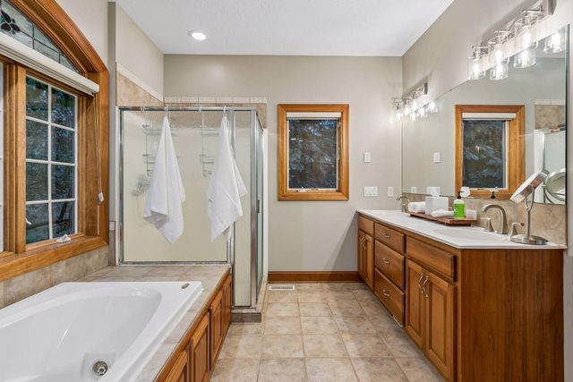 18023 Jay Court, Lakeville, MN 55044