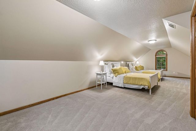 18023 Jay Court, Lakeville, MN 55044