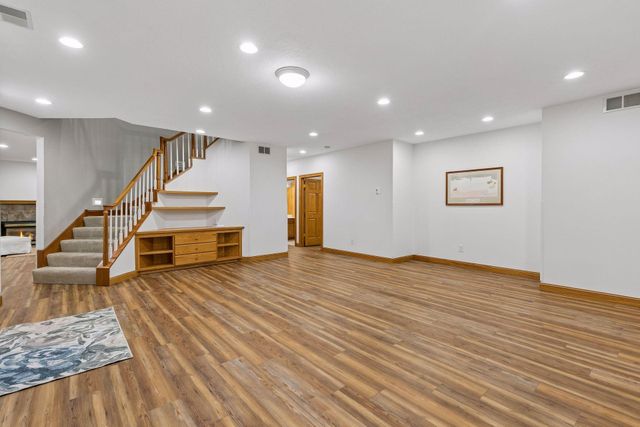 18023 Jay Court, Lakeville, MN 55044