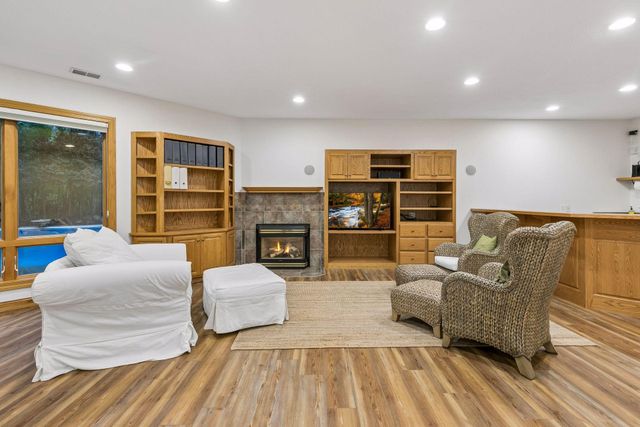 18023 Jay Court, Lakeville, MN 55044
