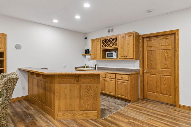18023 Jay Court, Lakeville, MN 55044