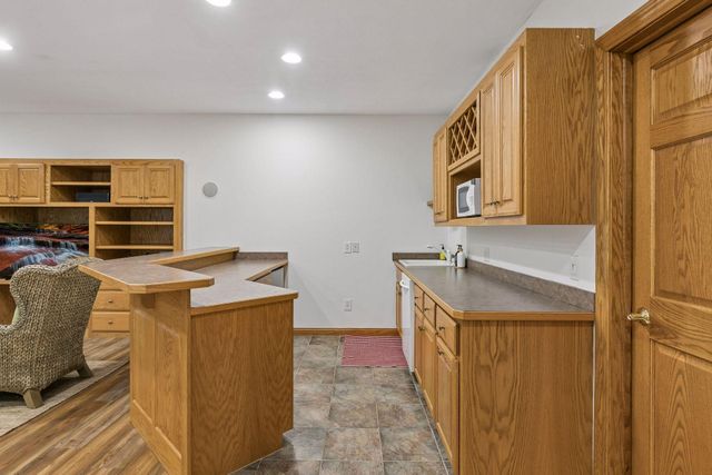 18023 Jay Court, Lakeville, MN 55044