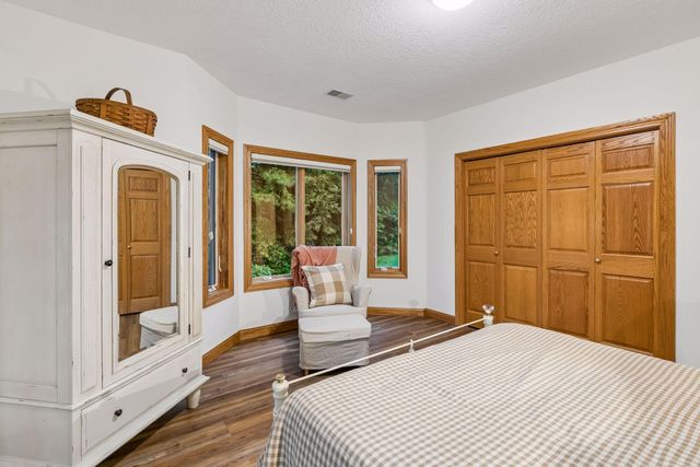 18023 Jay Court, Lakeville, MN 55044