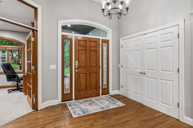 18023 Jay Court, Lakeville, MN 55044