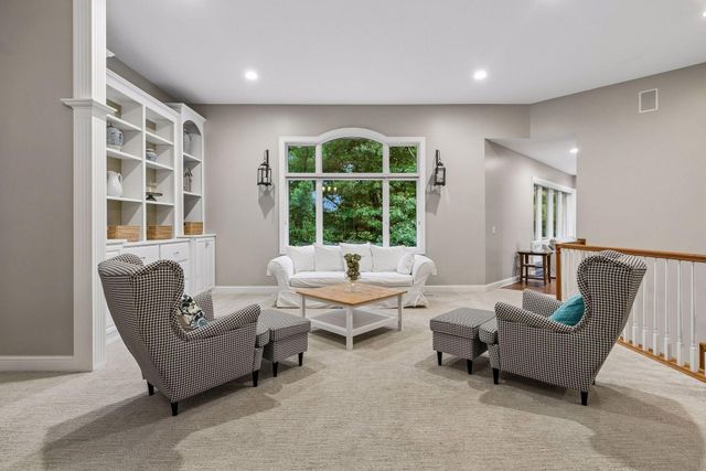18023 Jay Court, Lakeville, MN 55044