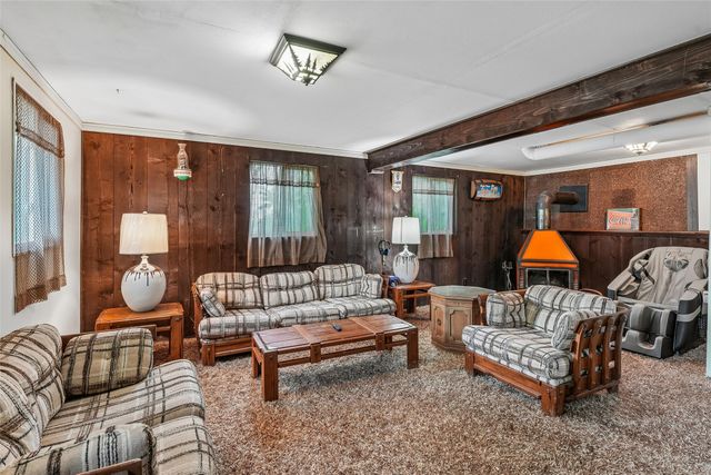 9189 Oakwood Drive, Norwalk, IA 50211