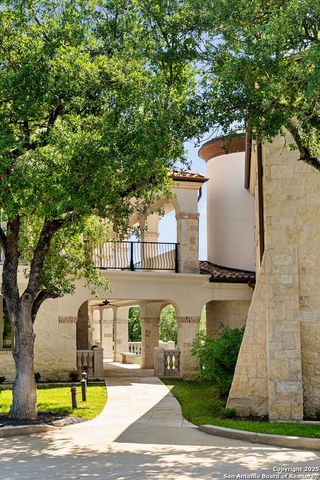 4256 fischer store, Wimberley, TX 78676