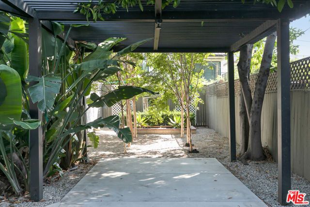 508 N San Vicente Boulevard, West Hollywood, CA 90048