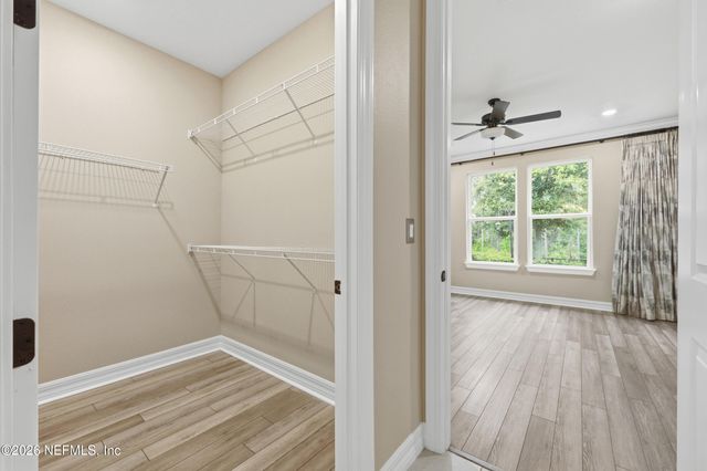 11097 CITY FRONT Drive, Jacksonville, FL 32256
