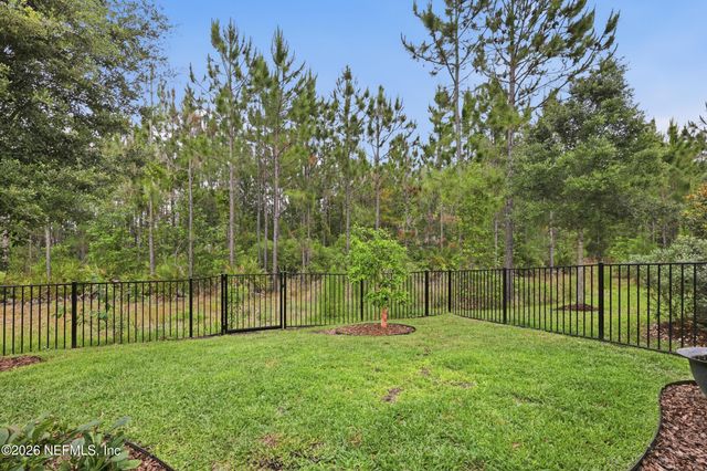 11097 CITY FRONT Drive, Jacksonville, FL 32256
