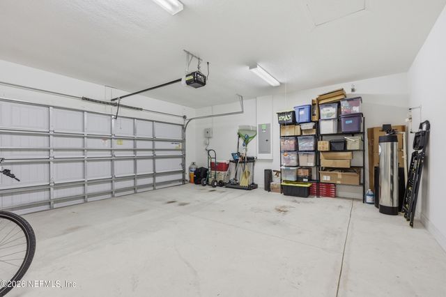 11097 CITY FRONT Drive, Jacksonville, FL 32256
