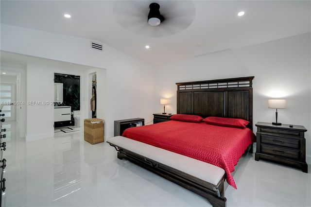 12835 SW 119th Ter, Miami, FL 33186