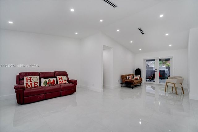 12835 SW 119th Ter, Miami, FL 33186