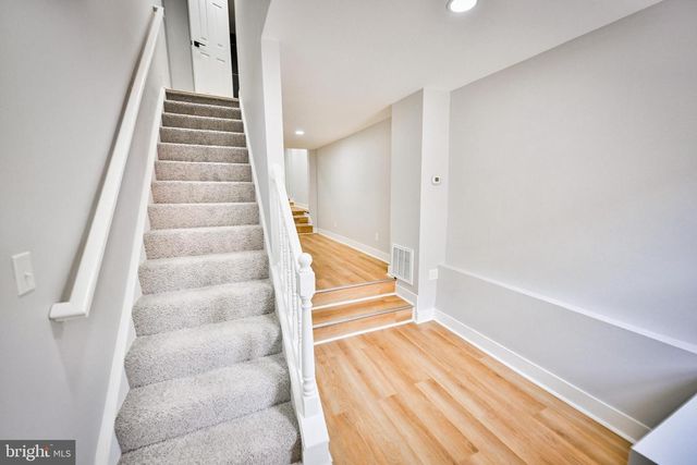 233 S CHAPEL ST, Baltimore, MD 21231