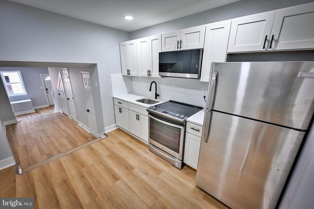 233 S CHAPEL ST, Baltimore, MD 21231