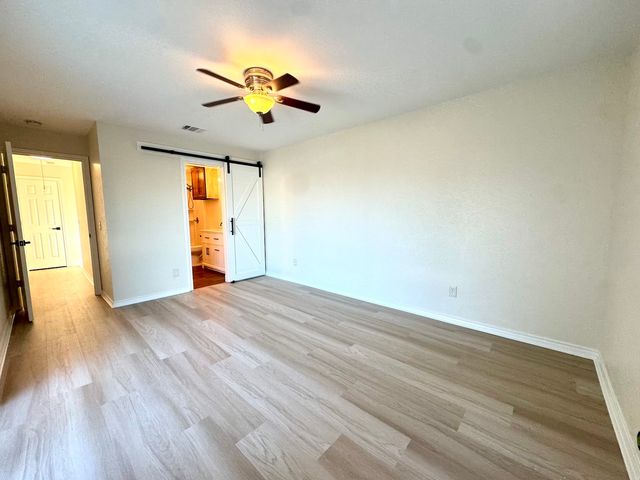 11525 Webb Chapel Road, Dallas, TX 75229