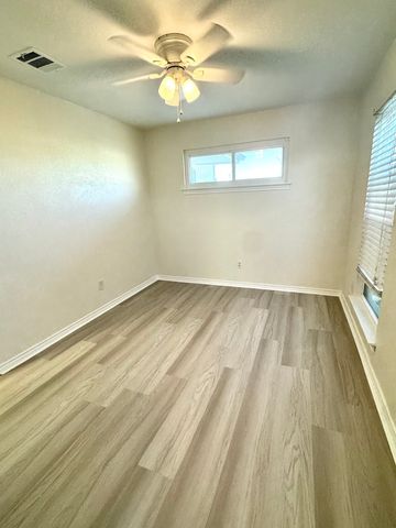 11525 Webb Chapel Road, Dallas, TX 75229