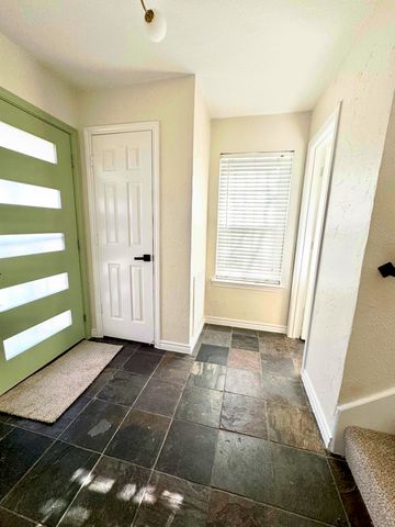 11525 Webb Chapel Road, Dallas, TX 75229