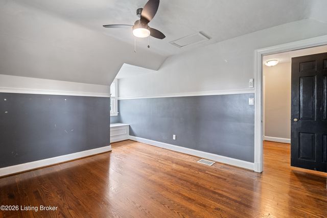 2609 Landor Ave, Louisville, KY 40205