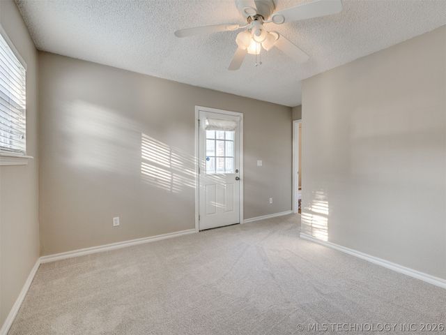 4212 S Oak Avenue, Broken Arrow, OK 74011