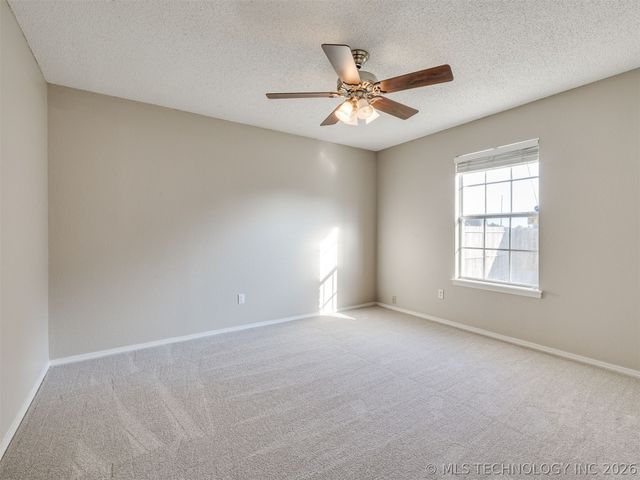 4212 S Oak Avenue, Broken Arrow, OK 74011