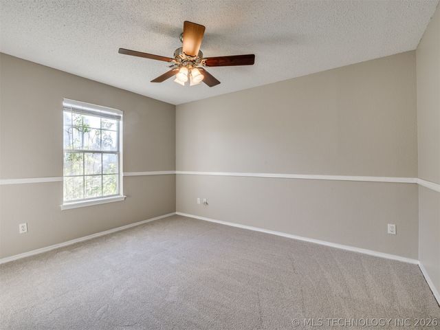 4212 S Oak Avenue, Broken Arrow, OK 74011