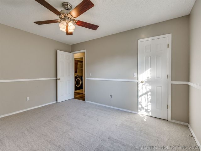 4212 S Oak Avenue, Broken Arrow, OK 74011