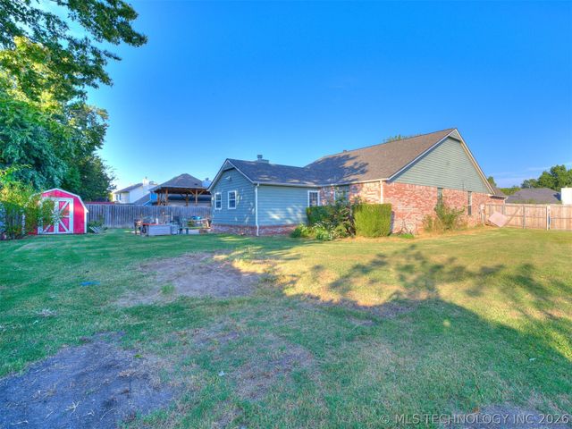 4212 S Oak Avenue, Broken Arrow, OK 74011