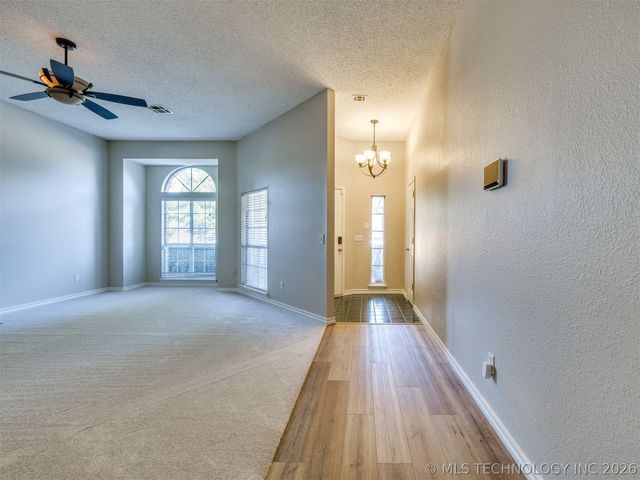 4212 S Oak Avenue, Broken Arrow, OK 74011