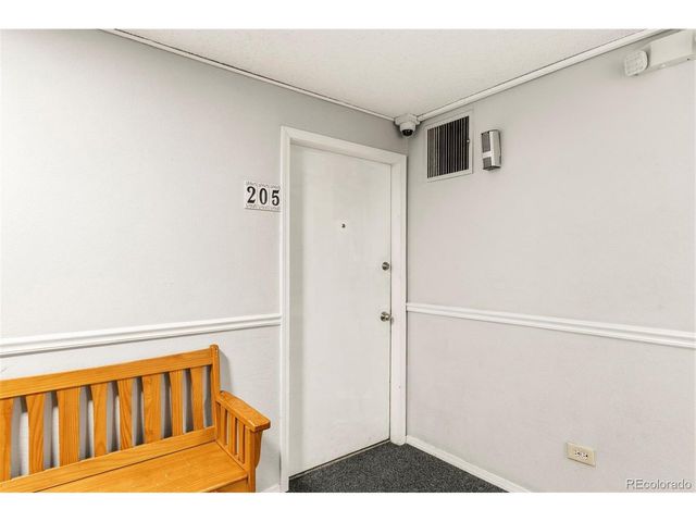 3047 W 47th Ave 205, Denver, CO 80211