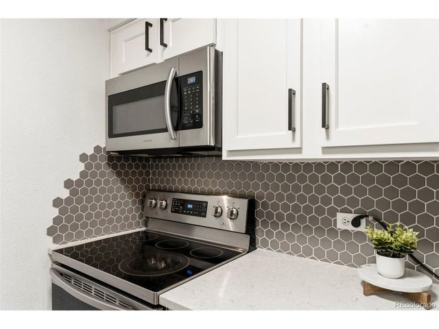 3047 W 47th Ave 205, Denver, CO 80211