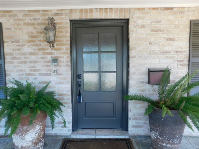 325 Del Mar Blvd, Corpus Christi, TX 78404