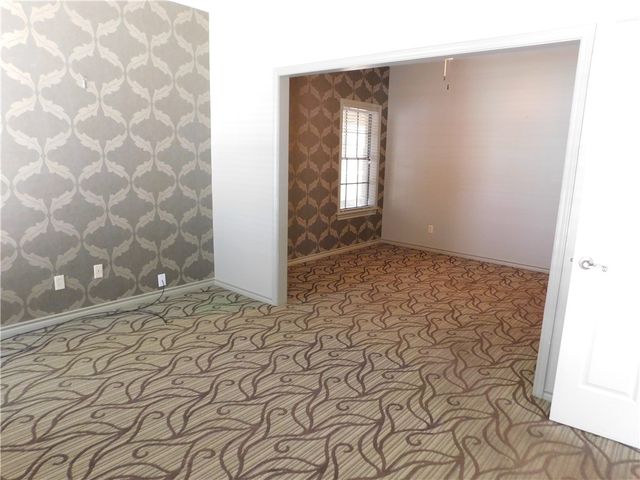 325 Del Mar Blvd, Corpus Christi, TX 78404